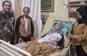 Terpental Masuk Lubang, Ini Kronologi Penyapu Jalan Tegal Danas Korban Tabrak Lari Pemotor
