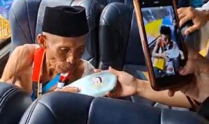 Belum Jalan ke Tanah Suci, Kong Sarnan Sudah Dapat Pelajaran Tentang Kejujuran