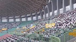 7.000 Pelamar Berebut Posisi Pengelola Koperasi Merah Putih di Stadion Patriot