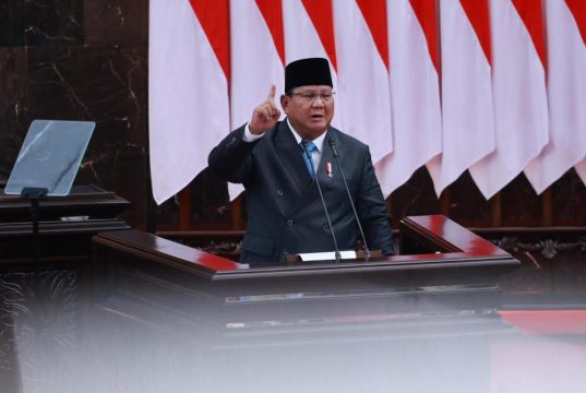 Prabowo Sebut Kopi Indonesia Tembus Pasar Dunia, Minum Kopi Saat Pidato RAPBN 2027