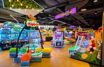 Inovasi Hiburan Keluarga, Timezone Ekspansi di Sumatera, Bali dan Bekasi