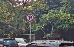 Jangan Salah Arti, Ini Makna Sebenarnya Rambu Dilarang Parkir