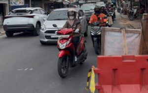 Perbaikan Jalan Kemang-Pekayon Mundur Sampai 30 Juni, Pengalihan Arus Masih Berlaku