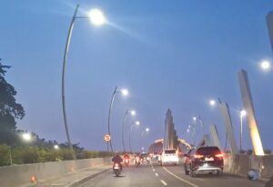 Jalan Layang KH Noer Ali, Gerbang Ikonik dan Pengubah Wajah Bekasi