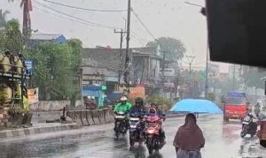 Hujan Guyur Tambun Selatan, BMKG: Potensi Hujan Masih Ada Hingga Sore di Bekasi
