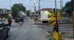 Perlintasan Ampera Bekasi Timur Sudah Ada Palang Pintu Otomatis, Masih Tahap Uji Coba