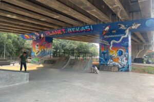 Skatepark Kolong FO KH Noer Alie Mulai Digunakan, Komunitas Butuh Colokan Listrik
