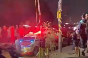 Mobil Tertabrak Kereta di Perlintasan Bulak Kapal, Penumpang Dikabarkan Meninggal