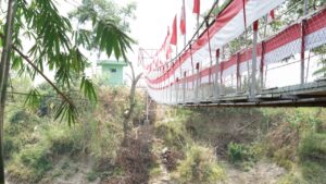 Melintasi Kali Cilodong, Jembatan Perintis Garuda Kini Berdiri di Ridomanah