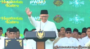 Dari Pelaut Hingga Jadi Ketum PBNU, Inilah Sosok Gus Kikin 