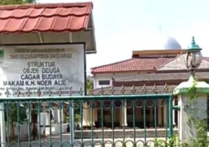 Plt Bupati Bekasi Apresiasi Kiprah Kyai Noer Ali, Dorong Pembangunan Museum Sejarah