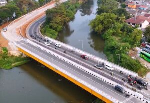 Tampak Megah, Jembatan Baru Kemang Pratama, DBMSDA: Belum Bisa Dilintasi Masih Perapihan Tahap Akhir