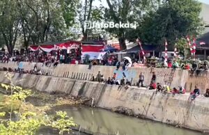 Antusias Warga Kayuringin Lomba Mancing Ikan di Kali Jati