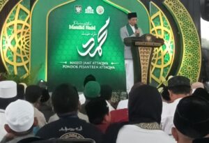 Menag RI Hadiri Maulid di Jumalang, Tradisi yang Mengakar Sejak Era Kyai Noer Ali