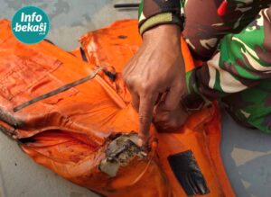TNI AL Temukan Pelampung di Dekat Anyer Hari ke 3 Pencarian 5 Jurnalis