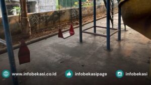Fasilitas Taman Kalimalang Berubah Fungsi Jadi Tempat Jemur Pakaian