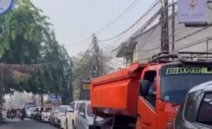 Macet di Jalan Ratna Akibat Galian, Pengguna Jalan Disarankan Lewat Jalur Lain
