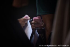 Lebih dari 20.000 Penerima Bansos di Kabupaten Bekasi Dicoret, Terindikasi Judol