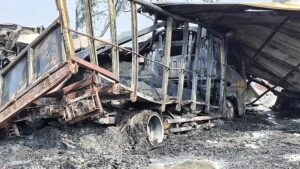 Kebakaran Pabrik Pengolahan Plastik di Cikarang Timur, 1 Truk Terbakar