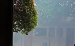 Pembakaran Sampah Hampir Setiap Hari, Asap Mengganggu Warga Sumur Batu Bantargebang