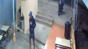 Ponsel Pegawai Warung Ayam Goreng di Kebalen Gondol Maling Saat Tertidur Lelap
