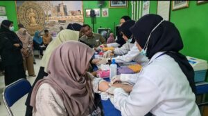 Calon Jemaah Haji Asal Bekasi Mulai Jalani Rangkaian Pemeriksaan Medis